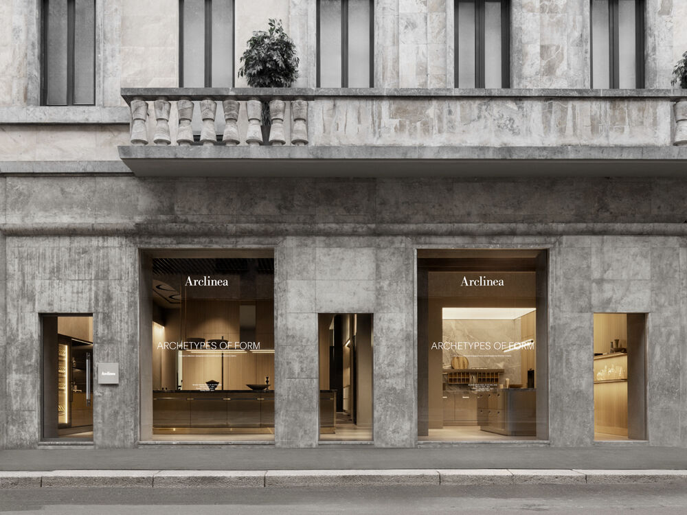 ARCHETYPES OF FORM: A READING OF SPACE