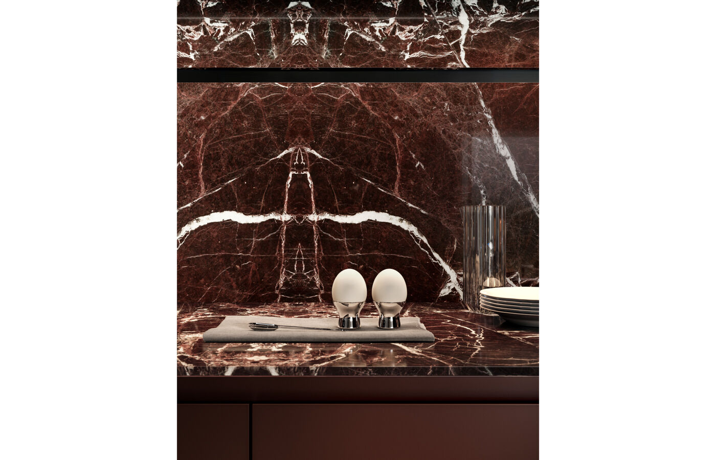 Arclinea kitchen Thea Borgogna red lempato marble sink with eggs