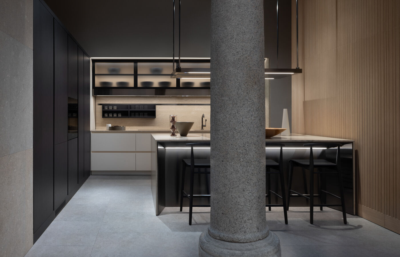 Thea Arclinea kitchen with island in Milano during Milan Design Week 26