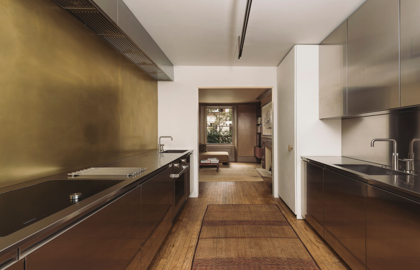 Convivium Arclinea luxury kitchen in London, at home Rebecca Willer