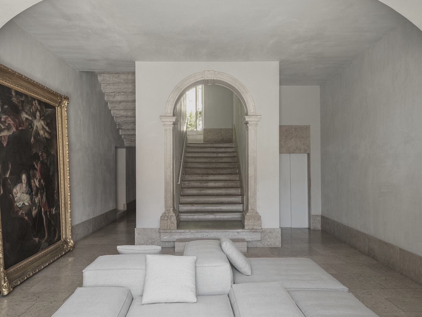 Historic interior of Santa clara around Arclinea Artusi kitchen